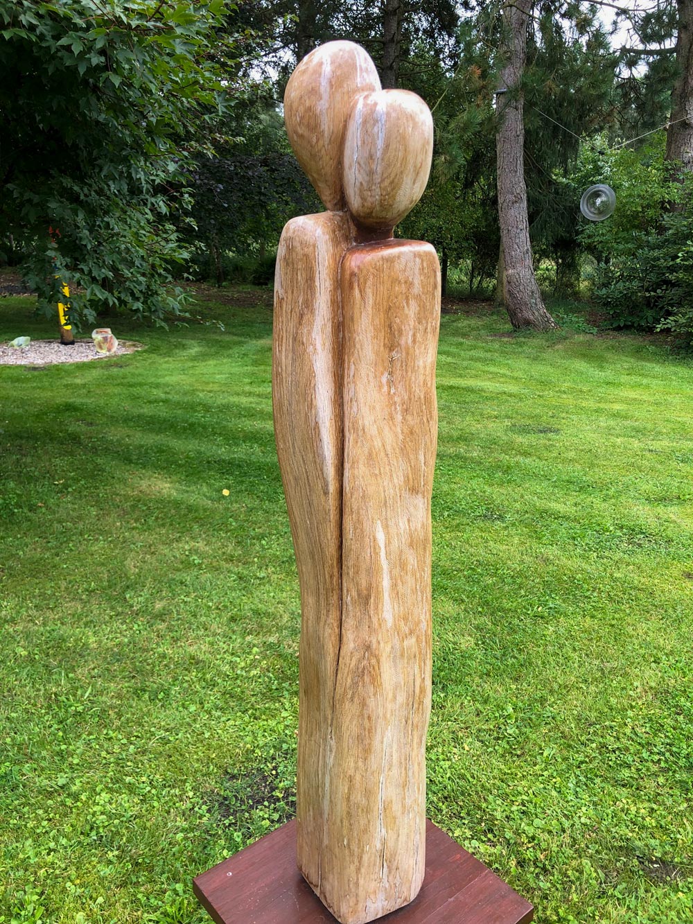 Zuneigung Holzskulptur